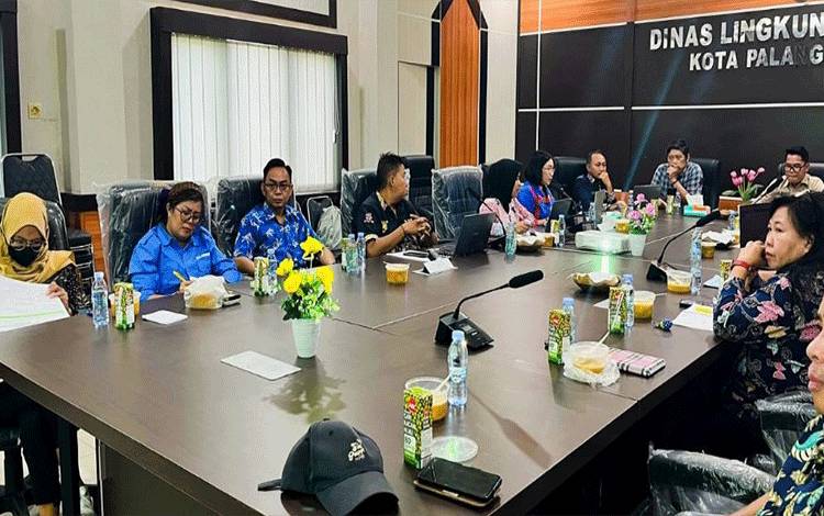 DLH Palangka Raya Godok Raperda Pengendalian Karhutla