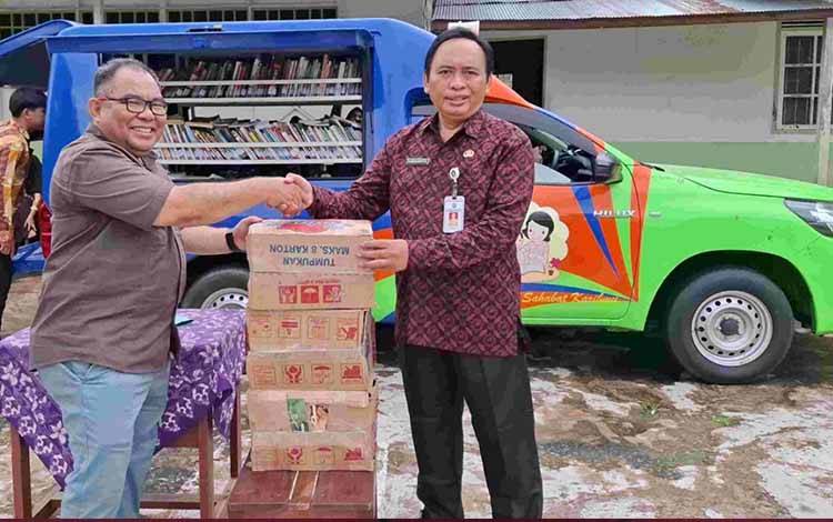 MAS An Nur Sambut Baik Hibah Buku dan Layanan Perpustakaan Keliling Disarpustaka