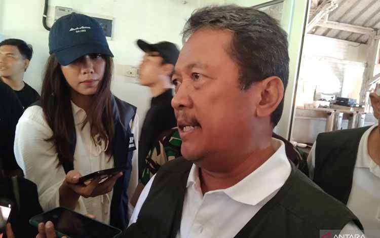 KKP Beri Sinyal Tunda Pencabutan Pagar Laut di Tangerang