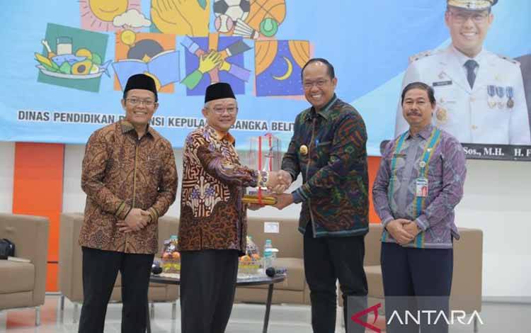 Mendikdasmen Lakukan Pemerataan Distribusi Guru Daerah Terpencil