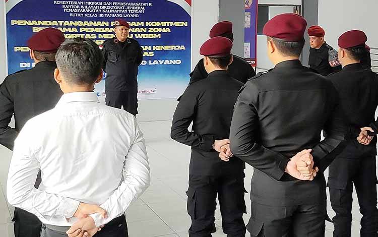 Karutan Tamiang Layang Berikan Internalisasi Pembangunan Zona Integritas kepada Pegawai