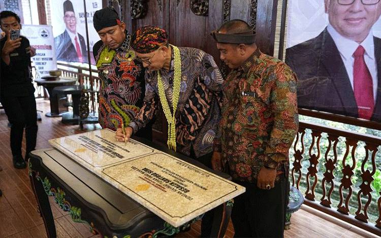 Menteri Kebudayaan: Sumenep Layak Diakui Sebagai Ibu Kota Keris Dunia