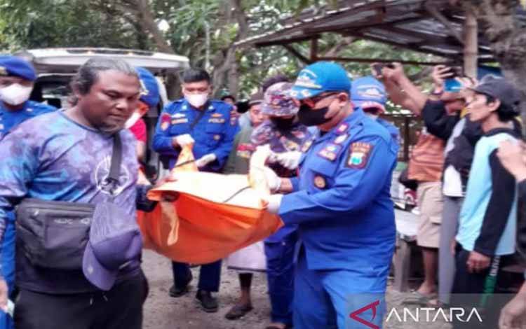 Tim Gabungan Temukan Nelayan Hilang Korban Perahu Karam di Bangkalan