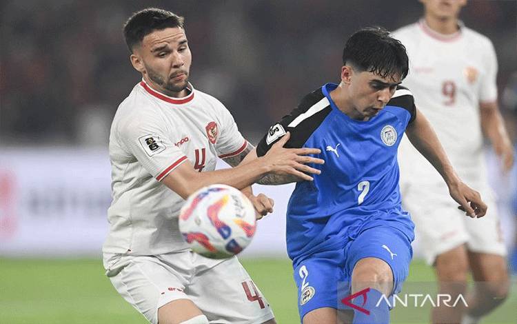 Calvin Verdonk Bantu Lille Lolos ke Babak 16 Besar