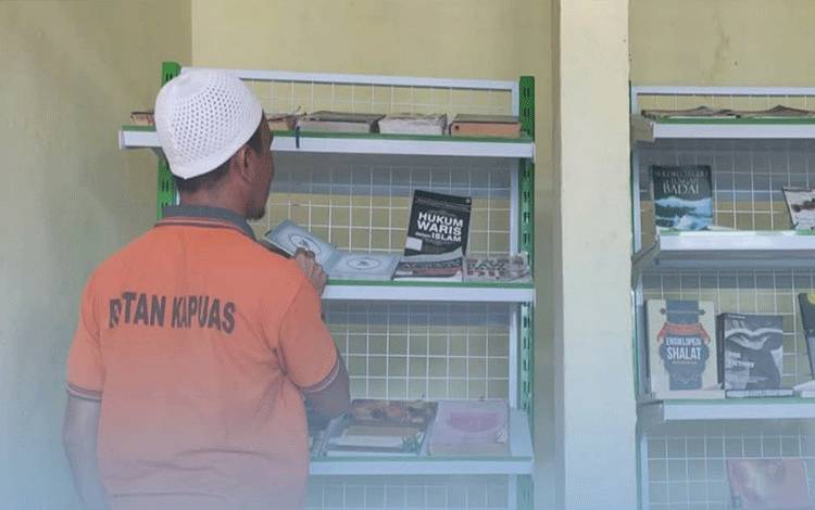 Warga Binaan Rutan Kapuas Tingkatkan Literasi Melalui Membaca