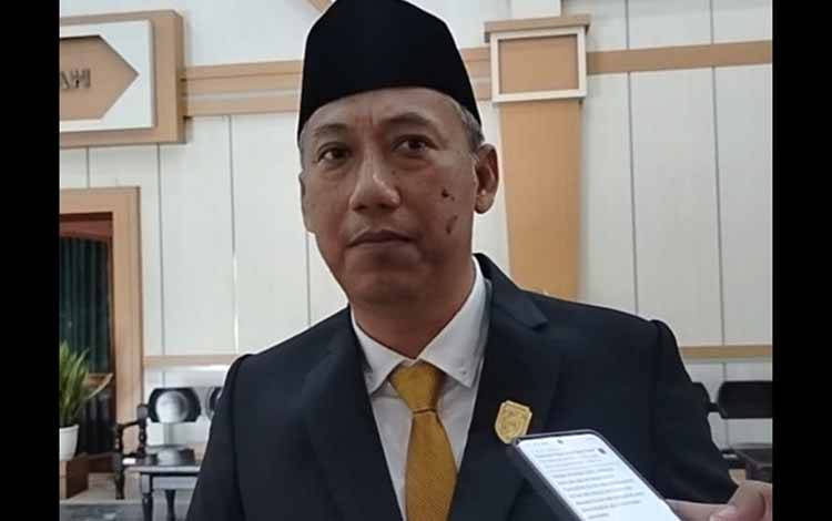 Wakil Ketua I DPRD Kobar Dukung Penerapan Sanksi dalam Perda Pengelolaan Sampah