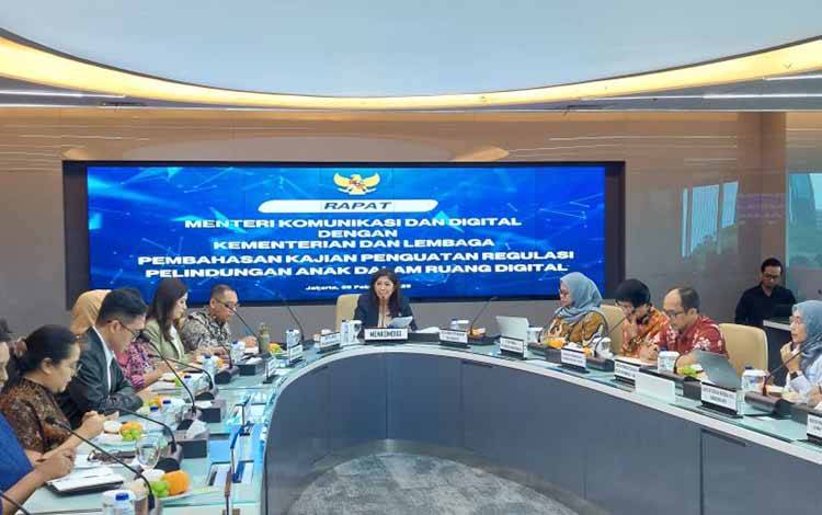 Menkomdigi: Urgensi Percepatan Regulasi Lindungi Anak di Ruang Digital