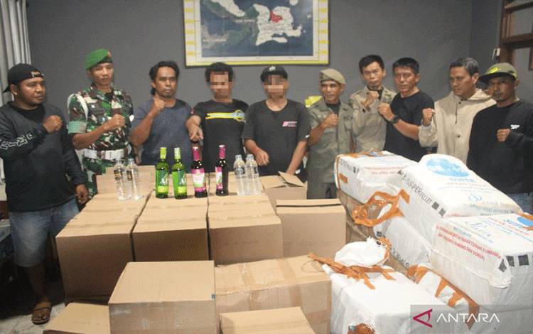 TNI Gagalkan Penyelundupan 1.608 Botol Minuman Beralkohol