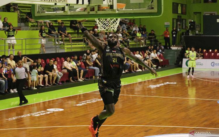 Bima Perkasa Raih Kemenangan Tipis 85-83 atas Pacific Caesar