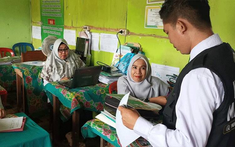 Tim MAN Kapuas Sosialisasikan Seleksi Penerimaan Murid Baru