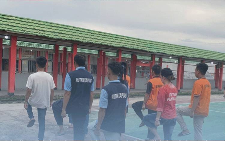 WBP Rutan Kapuas Antusias Ikuti Latihan PBB Jelang Upacara Hari Kesadaran Nasional