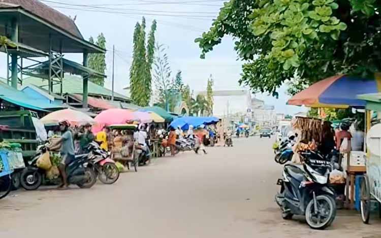 Pedagang di Pasar Subuh Sampit Ngaku Bayar Retribusi, Begini Kata Plt Sekretaris Dishub