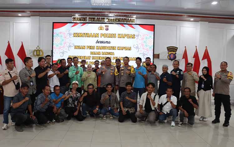 Kapolres Kapuas Pererat Sinergisitas bersama Insan Pers