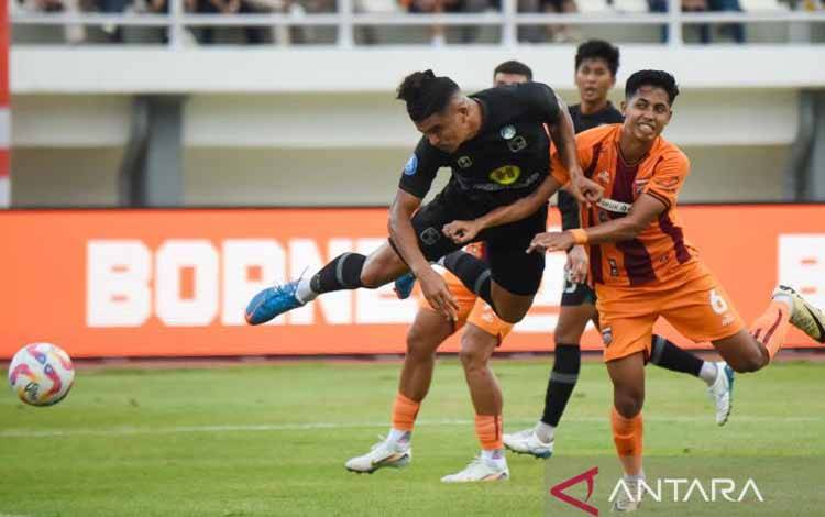 Borneo FC Menang Tipis 2-1 Jamu Barito Putra