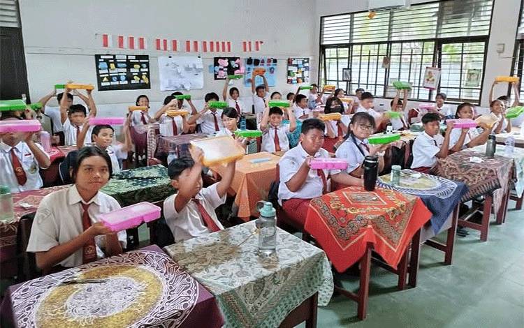 Gapki Beri Dukungan Program Makan Bergizi Gratis untuk Anak-Anak di Kalteng