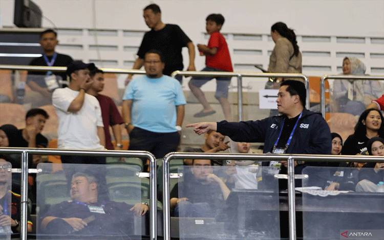Erick Sebut Kedatangan Wasit Asing Agar Wasit Lokal Makin Profesional