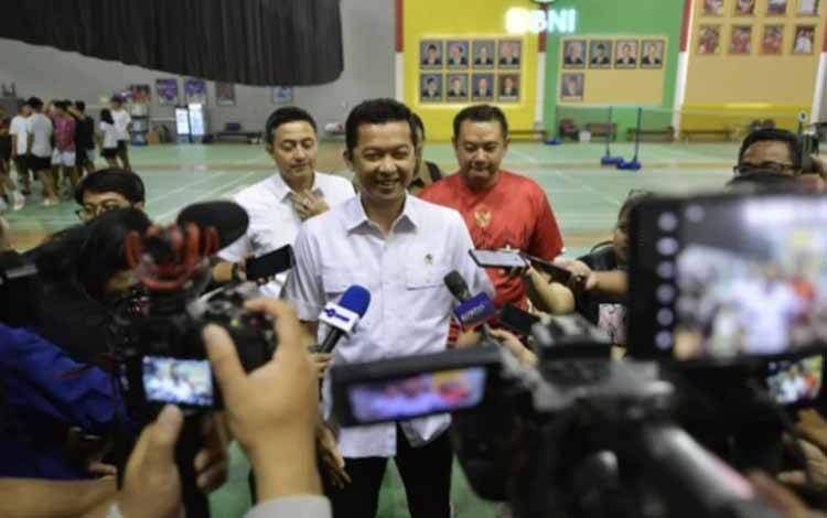 Wamenpora Tegaskan Pelatnas 2025 Tidak Dibubarkan Namun Dikurangi