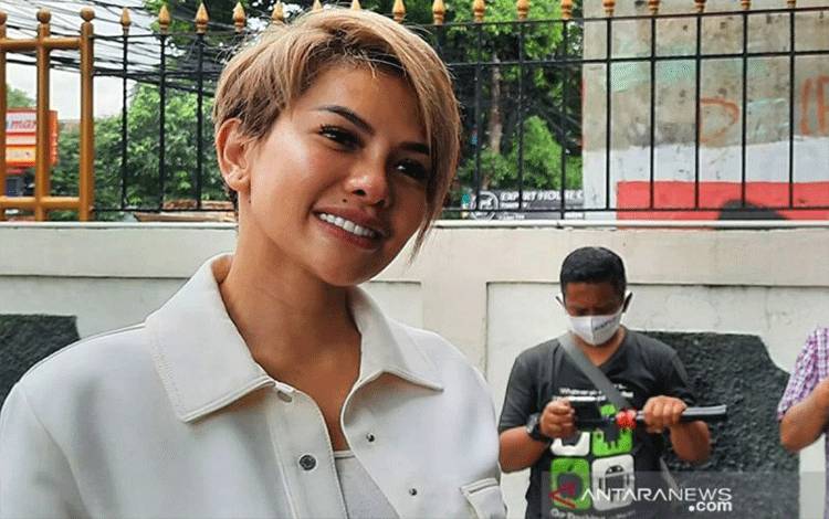 Polisi Tetapkan Artis Nikita Mirzani Tersangka Kasus Pemerasan