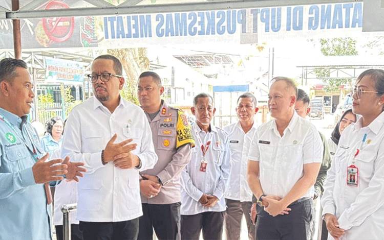 Wakil Kepala Staf Kepresidenan RI Kunjungi Puskesmas Melati di Kapuas, ini Tujuannya
