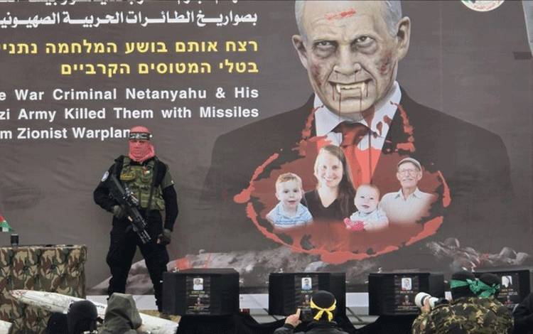 Hamas Serahkan Dua Tawanan Israel ke Palang Merah di Rafah