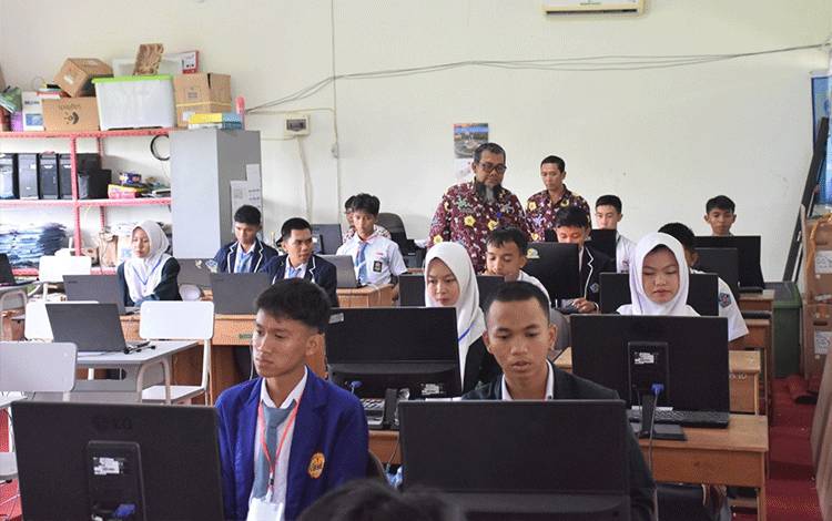 151 Siswa Ikuti Tes Pancasila dan Wawasan Kebangsaan Calon Paskibraka Kapuas 2025