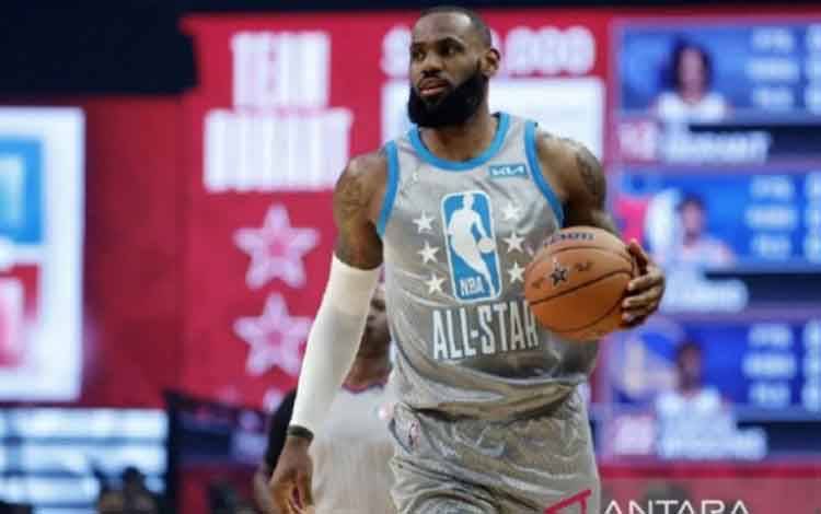 Lakers Taklukkan Timberwolves 111-102, Perpanjang Tren Kemenangan