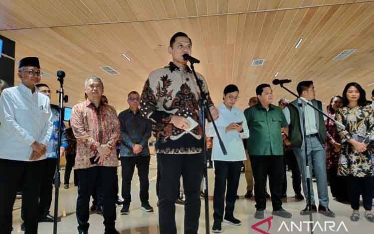 Menko AHY: Penurunan Tiket Pesawat Mudik Lebaran Resmi Diberlakukan