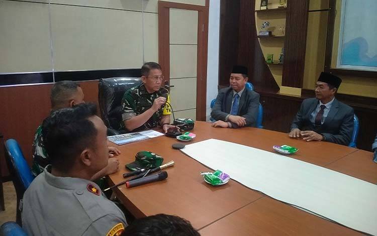 Tim Wasev TMMD Reguler ke-123 Kunjungi Sukamara