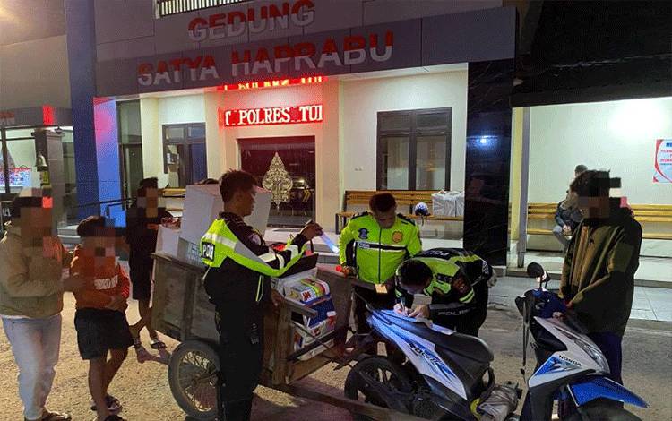 Polisi Razia Kelompok Pemuda Karena Gelar SOTR Gunakan "Sound Horeg"