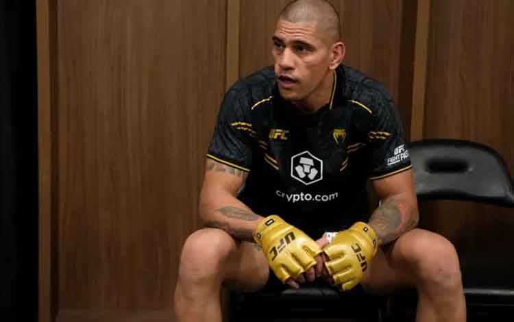 Alex Tantang Ankalaev Bertaruh 200.000 Dolar untuk Amal Jelang UFC 313