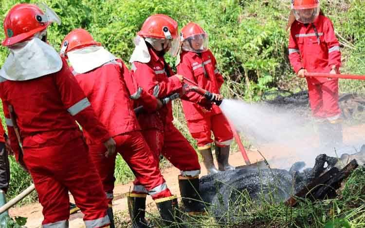 Cegah Kebakaran Hutan dan Lahan, PT SML Gelar Pelatihan Tim Tanggap Darurat Kebakaran