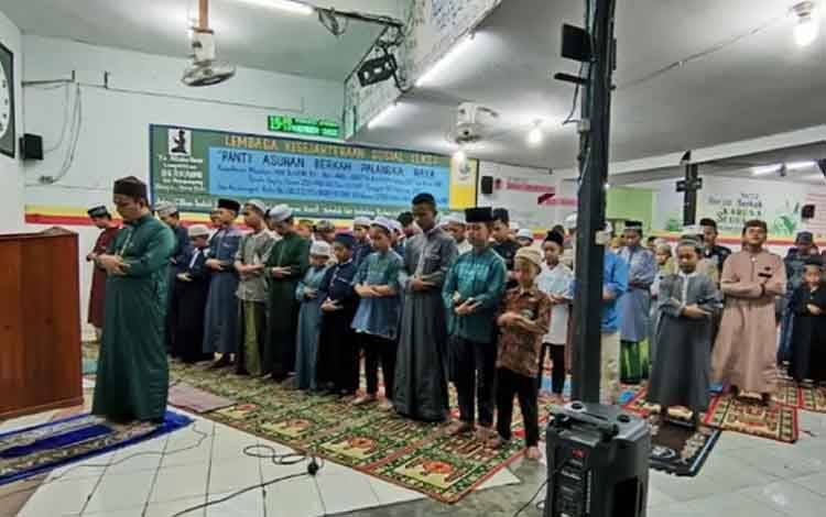 Puasa Ajarkan Kesabaran dan Rasa Syukur