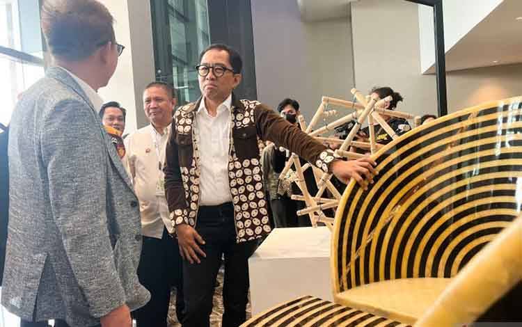 Wamenperin: Regulasi Industri Mebel dan Furnitur Dipermudah