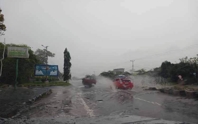 Wilayah Kasongan Diguyur Hujan Deras