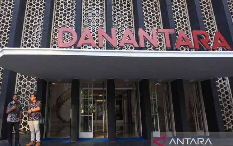 Pengamat: Berantas Korupsi untuk Tingkatkan Kepercayaan pada Danantara