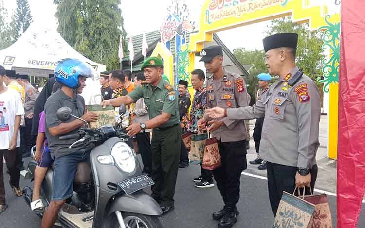 Polda Kalteng Gelar Safari Ramadan di Pulpis