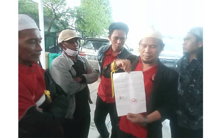 Ormas Adat Mandau Telawang dan Ahli Waris Keluarga Mitai Minta PT BPP Sampit Segera Ganti Rugi Kerusakan Makam