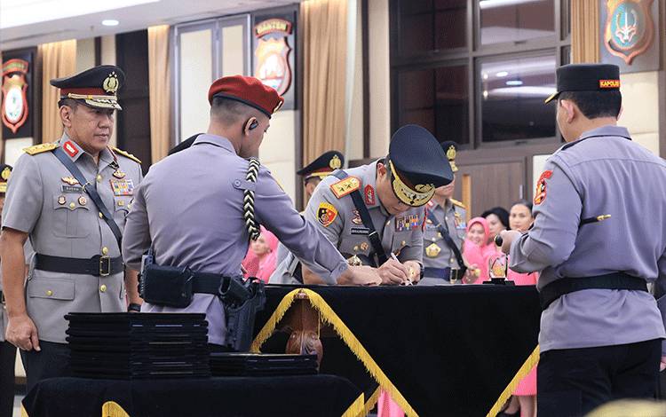 Irjen Pol Iwan Kurniawan Resmi Jabat Kapolda Kalteng