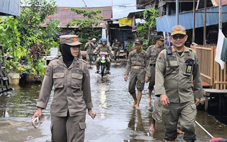 Satpol PP Kalteng Intensifkan Patroli di Wilayah Rawan Banjir