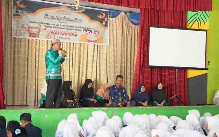 MAN Kapuas Gelar PEKA Ramadan untuk Perkuat Karakter Peserta Didik