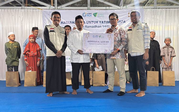 YBM PLO Gelar Hadiah Ceria untuk Yatim Dhuafa di Palangka Raya
