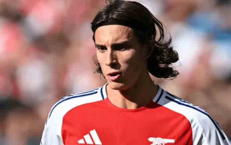 Alami Cedera, Italia Pulangkan Riccardo Calafiori ke Arsenal