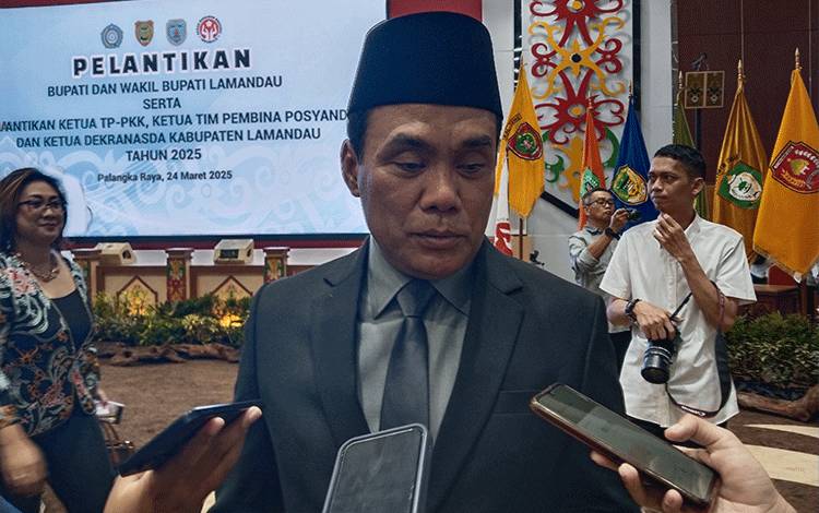 Pemkot Palangka Raya Prioritaskan Perbaikan Jalan Rusak Akibat Banjir dan Keluhan Warga