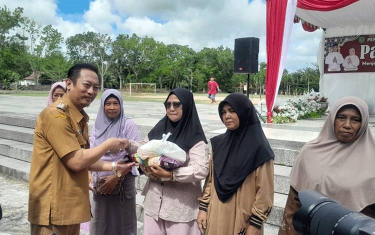 Pemkab Sukamara Gelar Pasar Murah