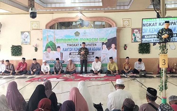 Kepala Kemenag Kapuas: Bimbingan Manasik Haji Bekal Penting bagi Calon Jamaah