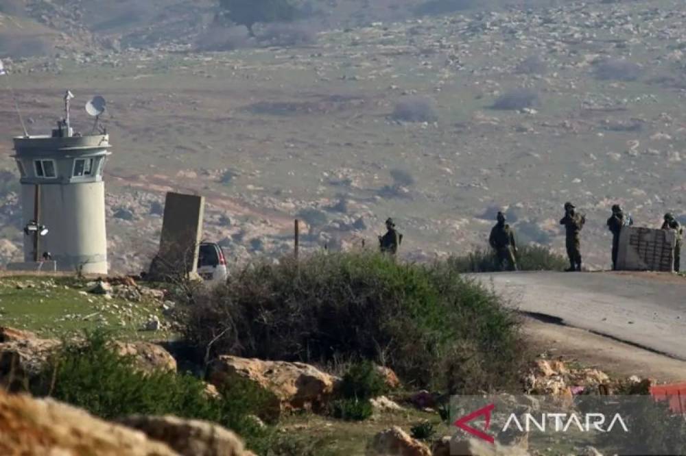Lebih dari 1000 Warga Palestina di Tepi Barat Ditahan Israel