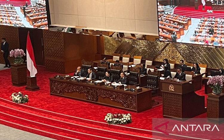 DPR: Efisiensi APBN Kesempatan Pemerintah Perkuat Keuangan Negara