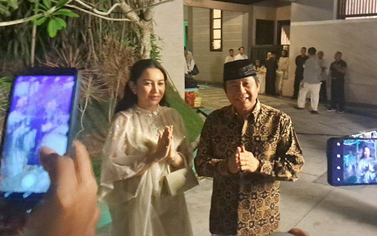 12.000 Hadirin Ikuti Buka Bersama Keluarga H. Abdul Rasyid AS