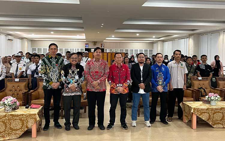 OJK Kalteng Selenggarakan Edukasi Keuangan Syariah di Kabupaten Kapuas