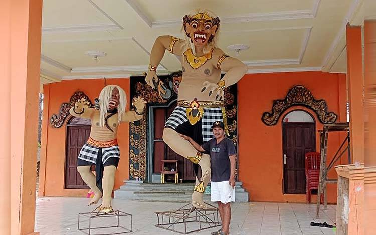 Besok Umat Hindu di Desa Sumber Garunggung Adakan Pawai Ogoh-ogoh